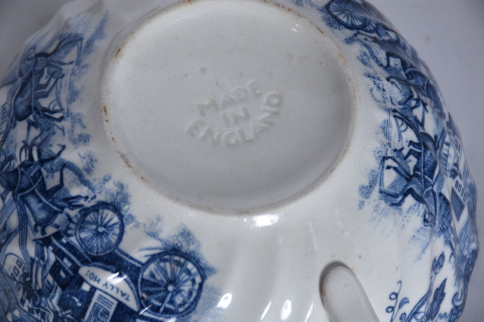 Serviço de jantar de faiança inglesa azul e branco, decoração... - foto 9 de 10