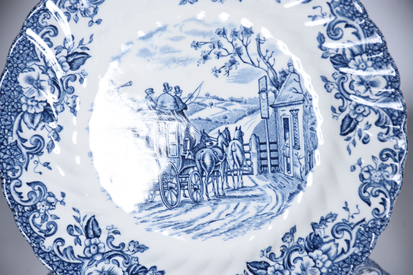 Serviço de jantar de faiança inglesa azul e branco, decoração... - foto 10 de 10