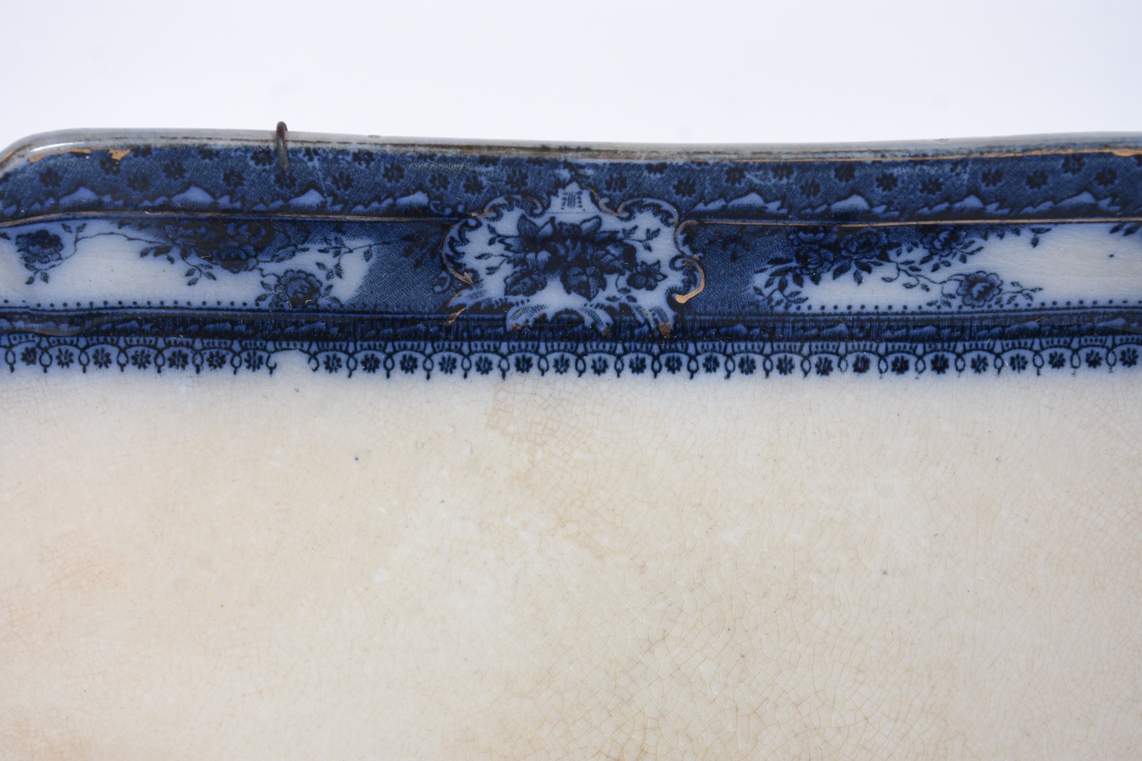 Duas travessas de faiança portuguesa "Sacavem" decoração azul borrão... - foto 2 de 7
