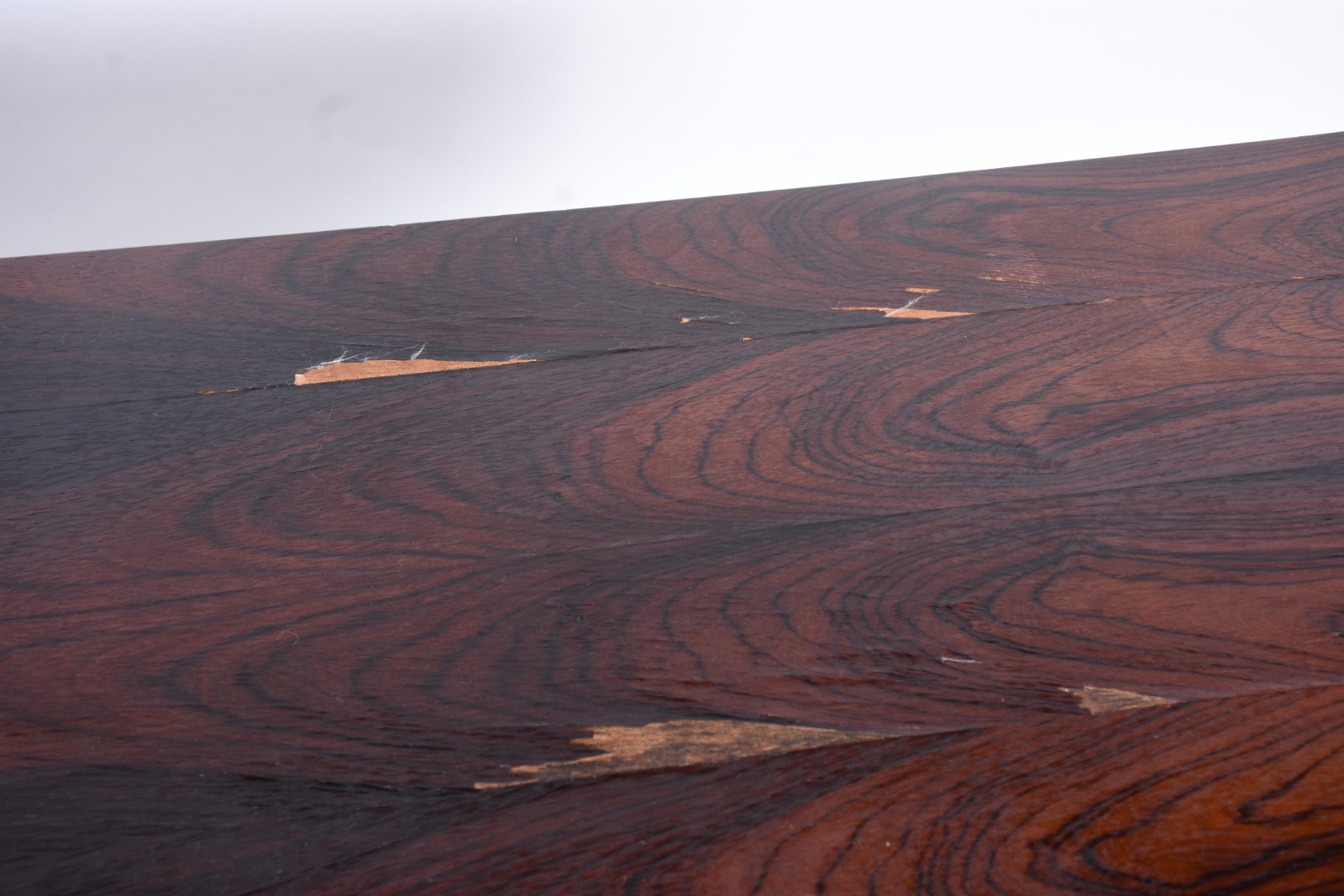 Mesa de jantar de madeira nobre, tampo dobrável, apoio em pernas... - foto 6 de 11