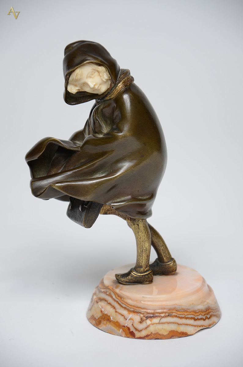 CHIPARUS (1866 - 1947) - Escultura de bronze com marfim representando... - foto 1 de 3
