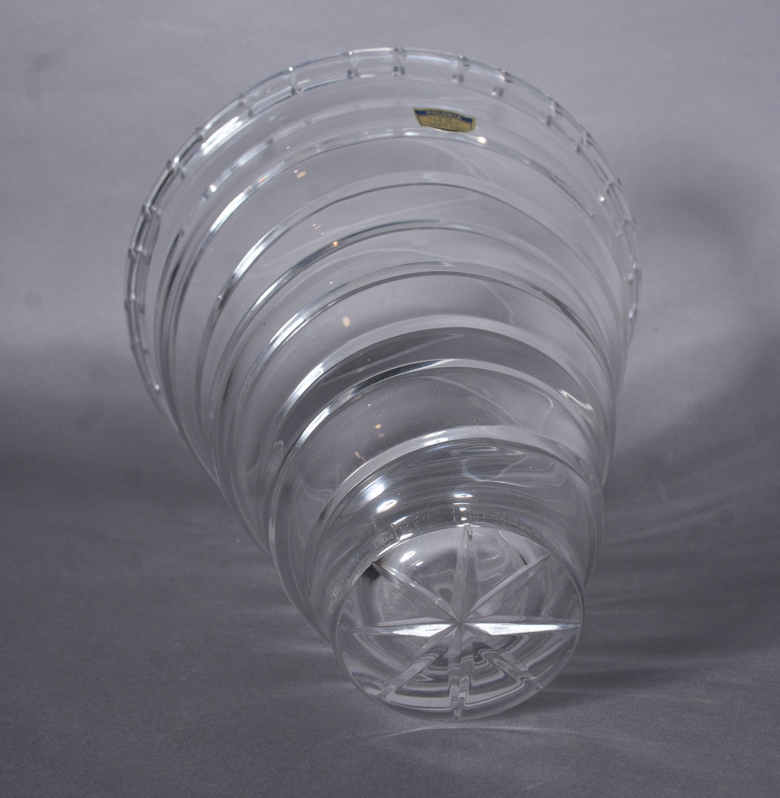 Vaso de cristal polonês lapidado em frisos. - foto 5 de 6