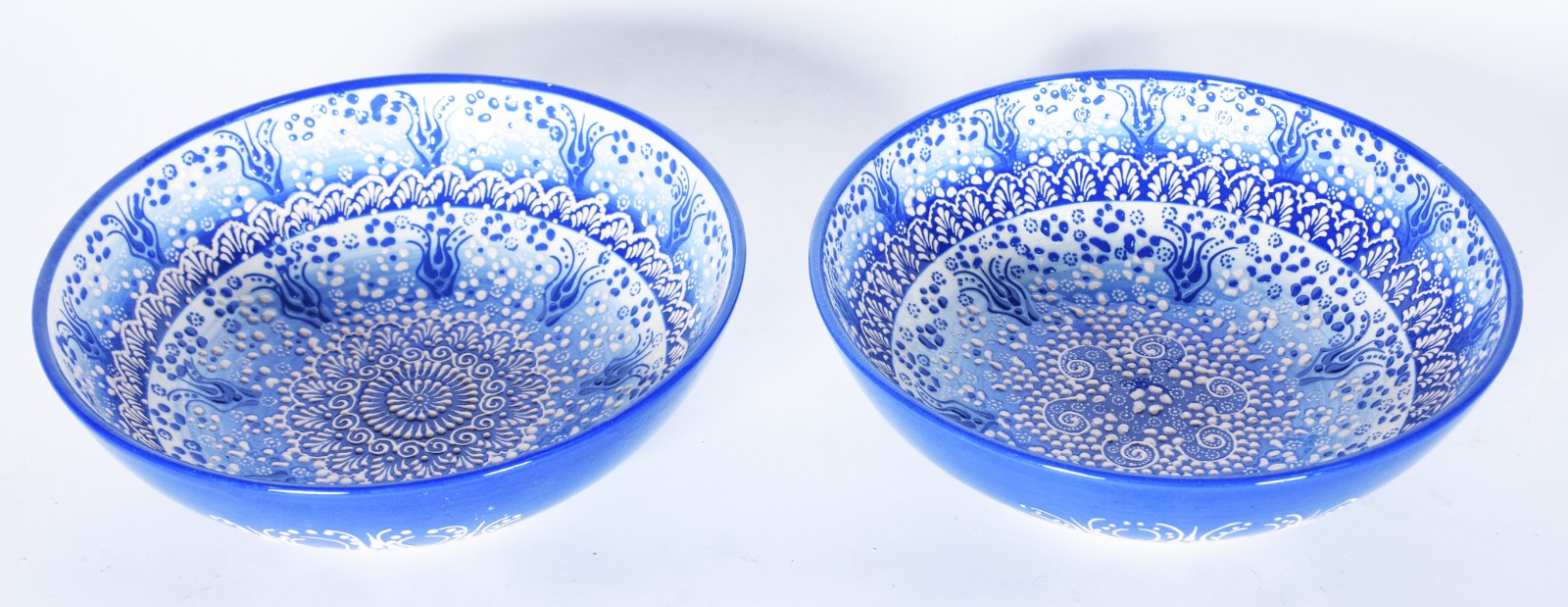 Par de bowls de cerâmica espanhola em policromia pintados à mão. - foto 4 de 7
