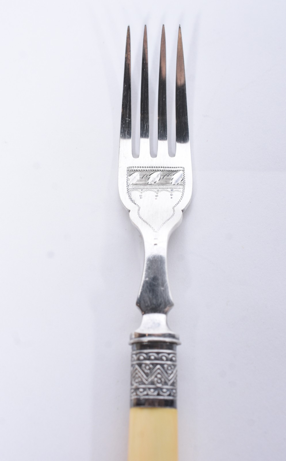 Elegante faqueiro ingles para peixe de silver plated com cabos de... - foto 6 de 9
