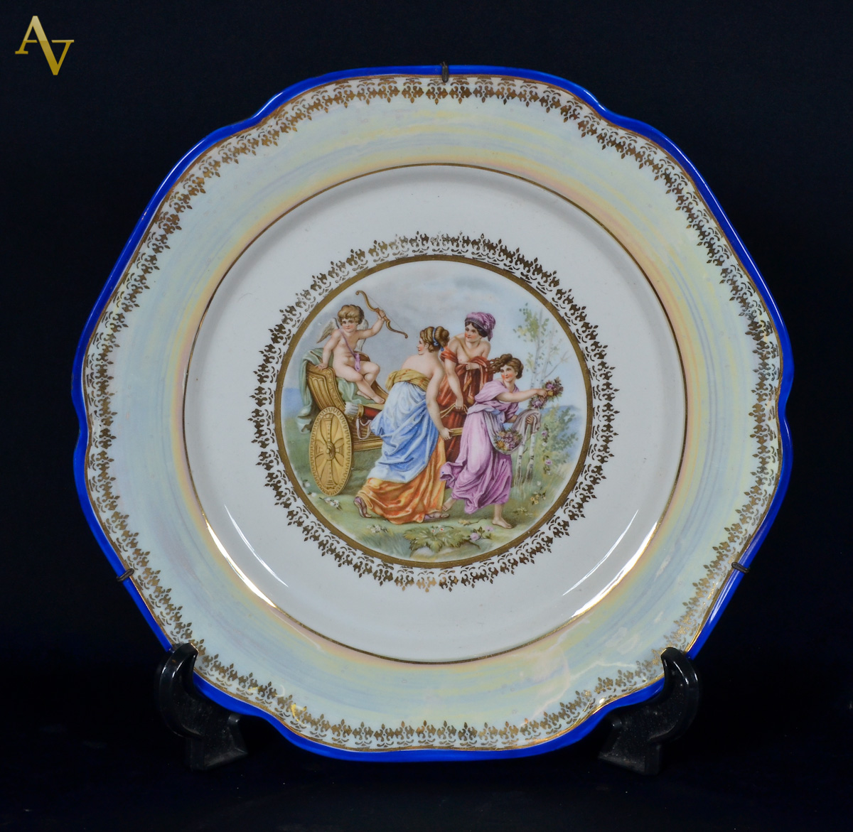 Diversas peças, sendo: Serviço de chá de porcelana inglesa contendo... - foto 2 de 2