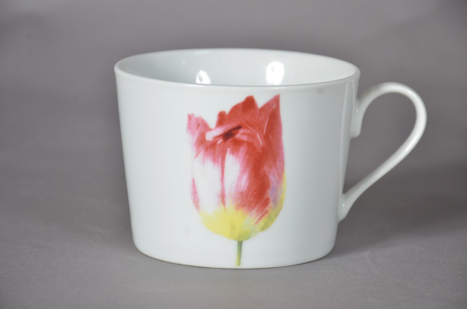 Serviço de jantar de porcelana "Dayhome", pratos feitio quadrado em... - foto 6 de 9