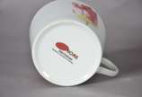 Serviço de jantar de porcelana "Dayhome", prato... - Serviço de jantar de porcelana "Dayhome", pratos feitio quadrado em design moderno decorados com flores em policromia, composto de: 12 pratos ra...
