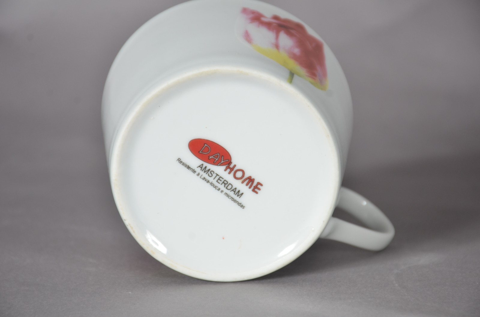 Serviço de jantar de porcelana "Dayhome", pratos feitio quadrado em... - foto 7 de 9