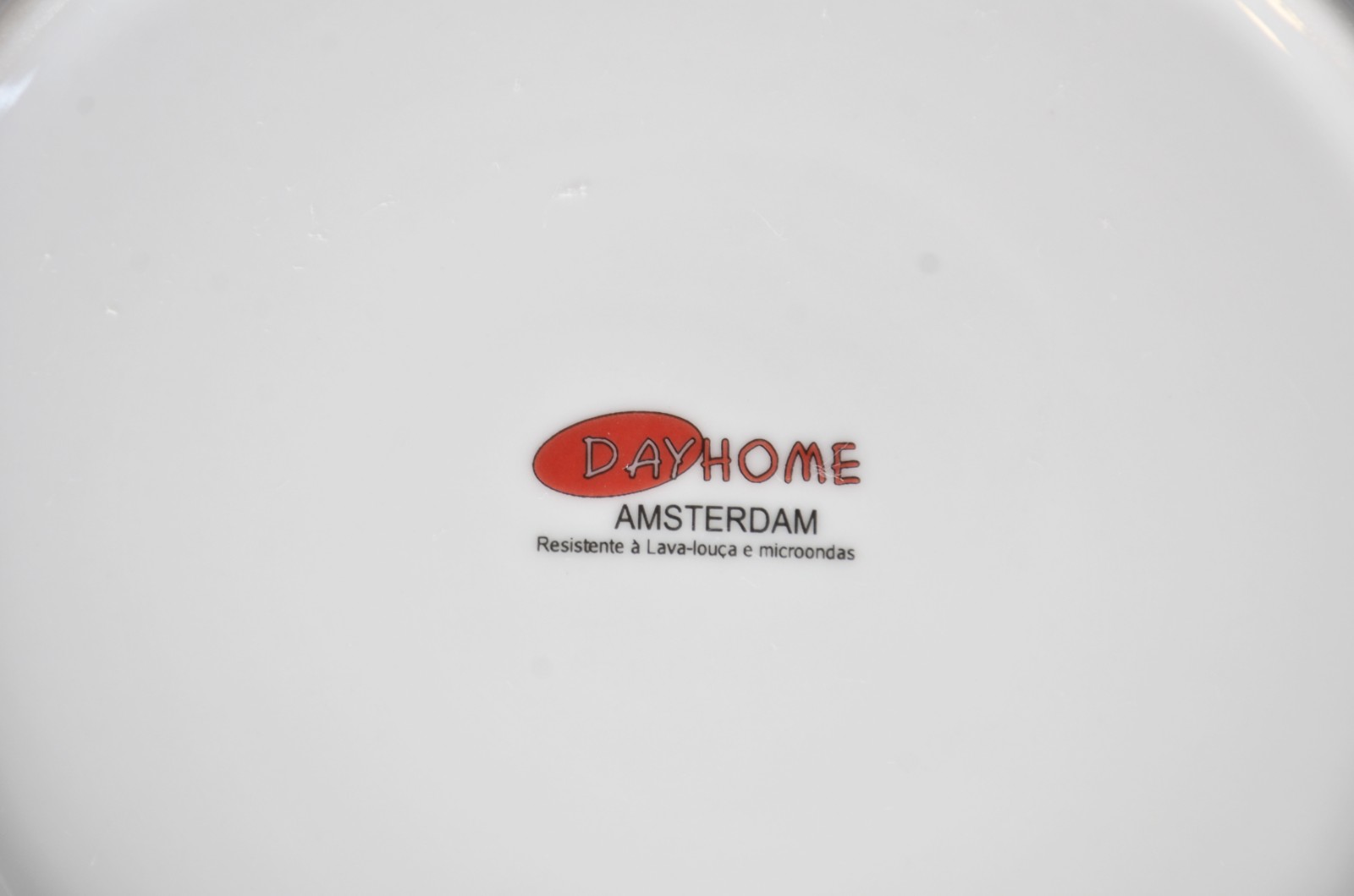 Serviço de jantar de porcelana "Dayhome", pratos feitio quadrado em... - foto 9 de 9