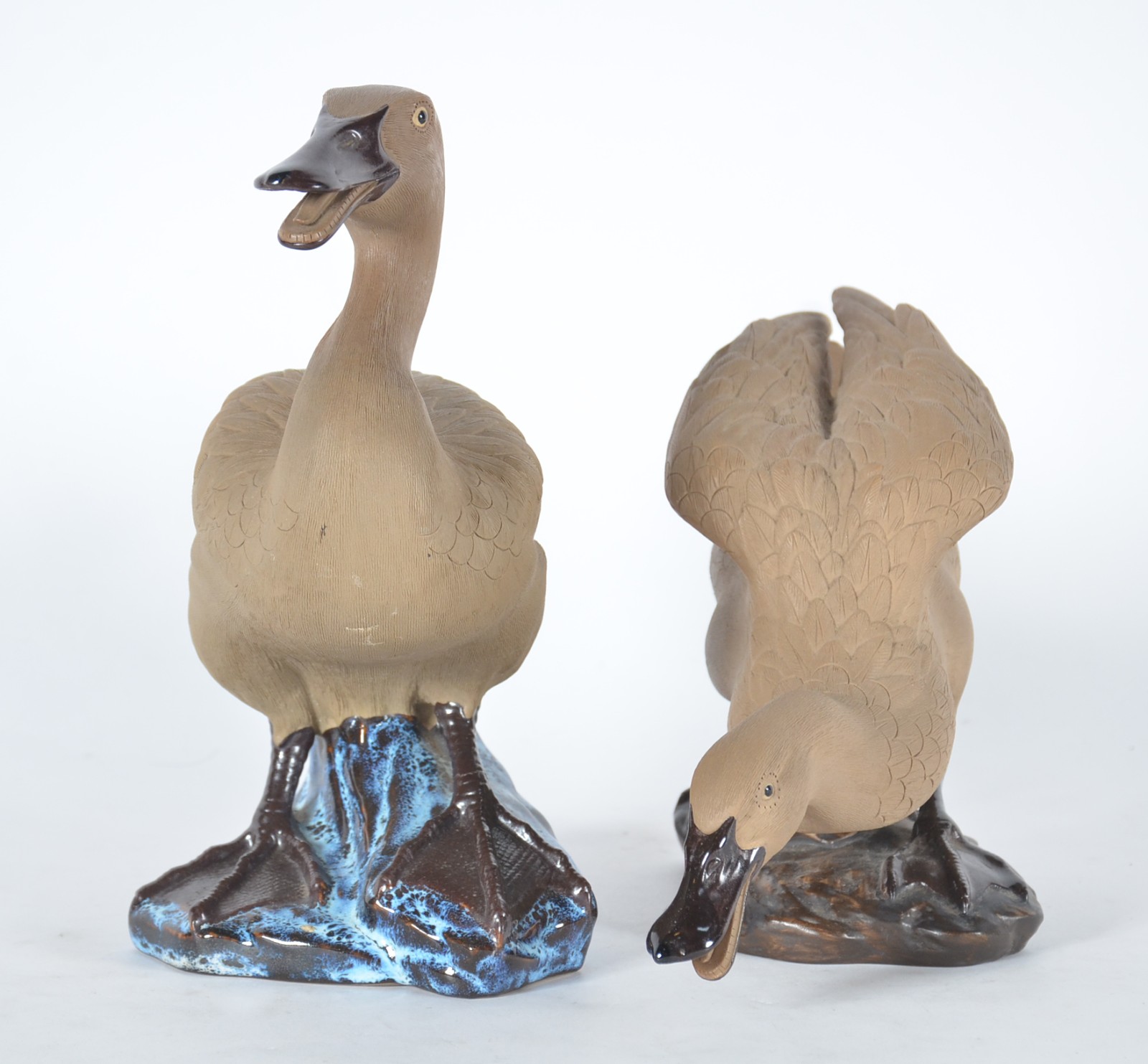 Par de patos de porcelana oriental policromada. - foto 2 de 6