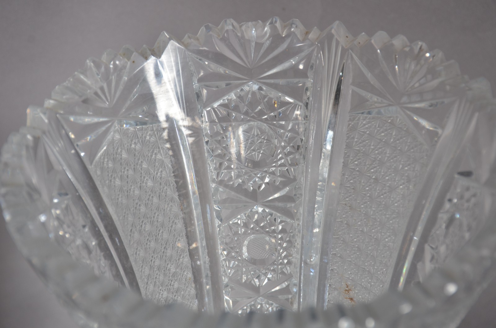 Dois vasos de cristal lapidado. - foto 5 de 11