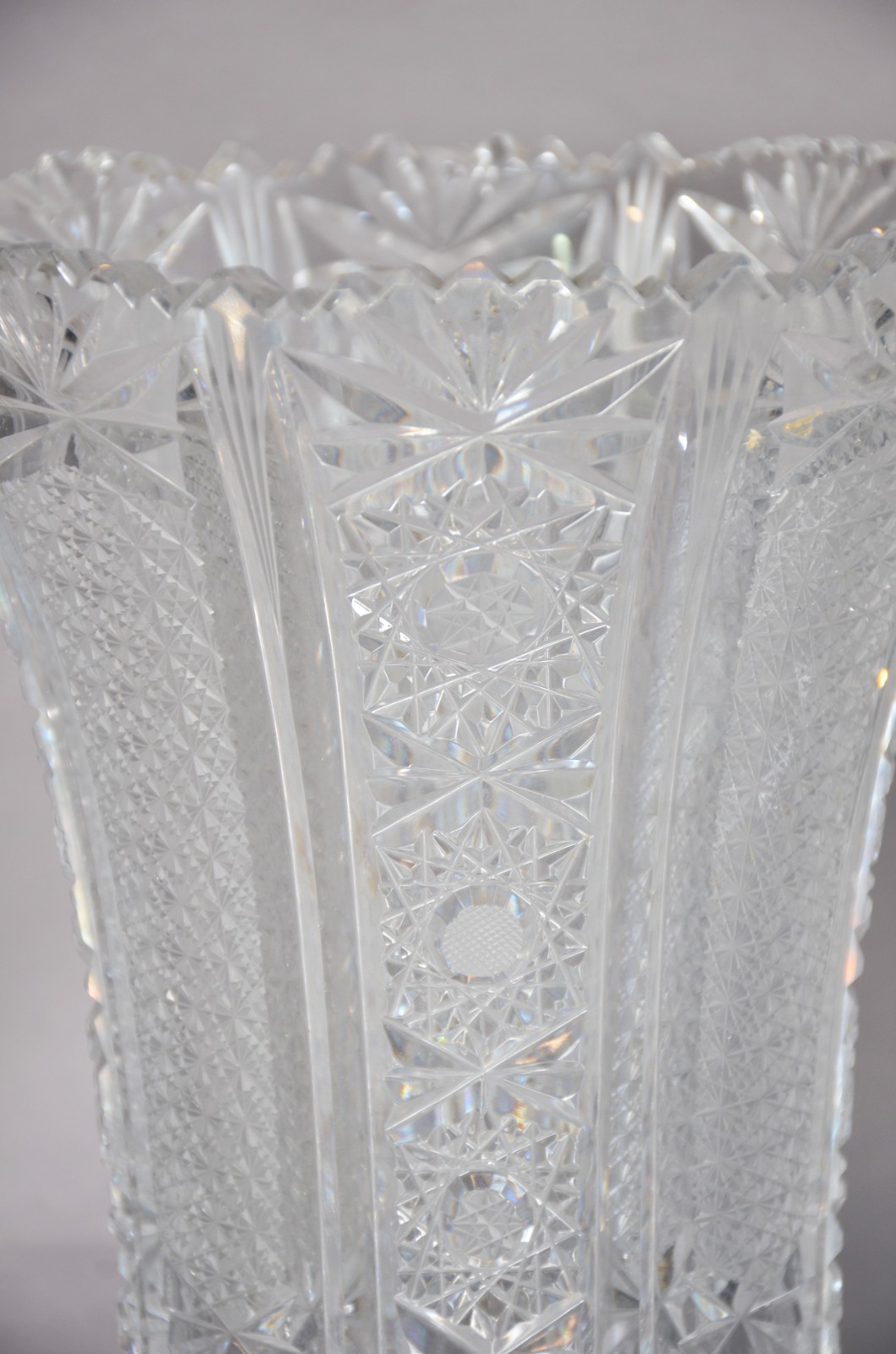 Dois vasos de cristal lapidado. - foto 6 de 11