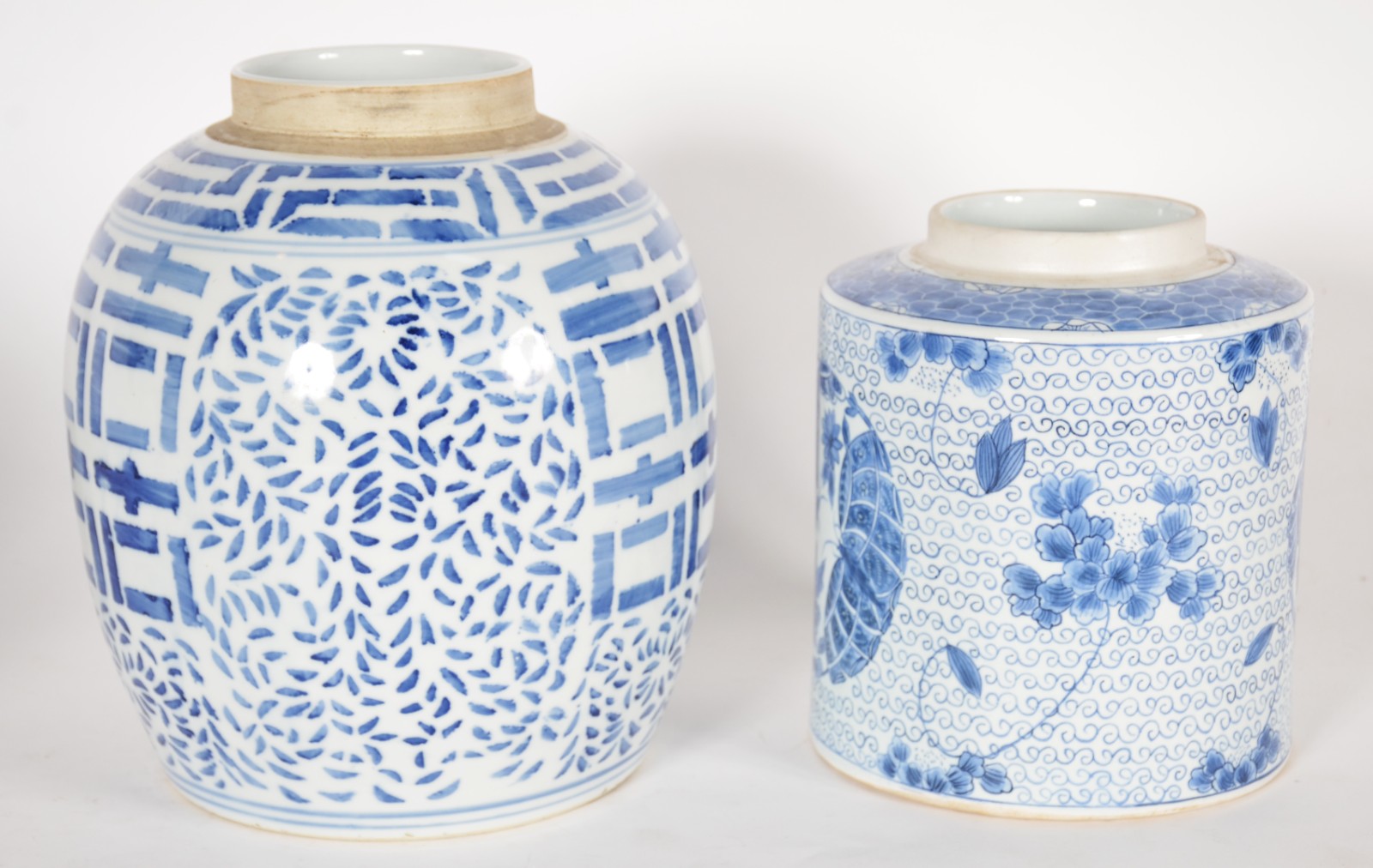 Cinco potiches diversos de porcelana chinesa decoração em azul e... - foto 3 de 11