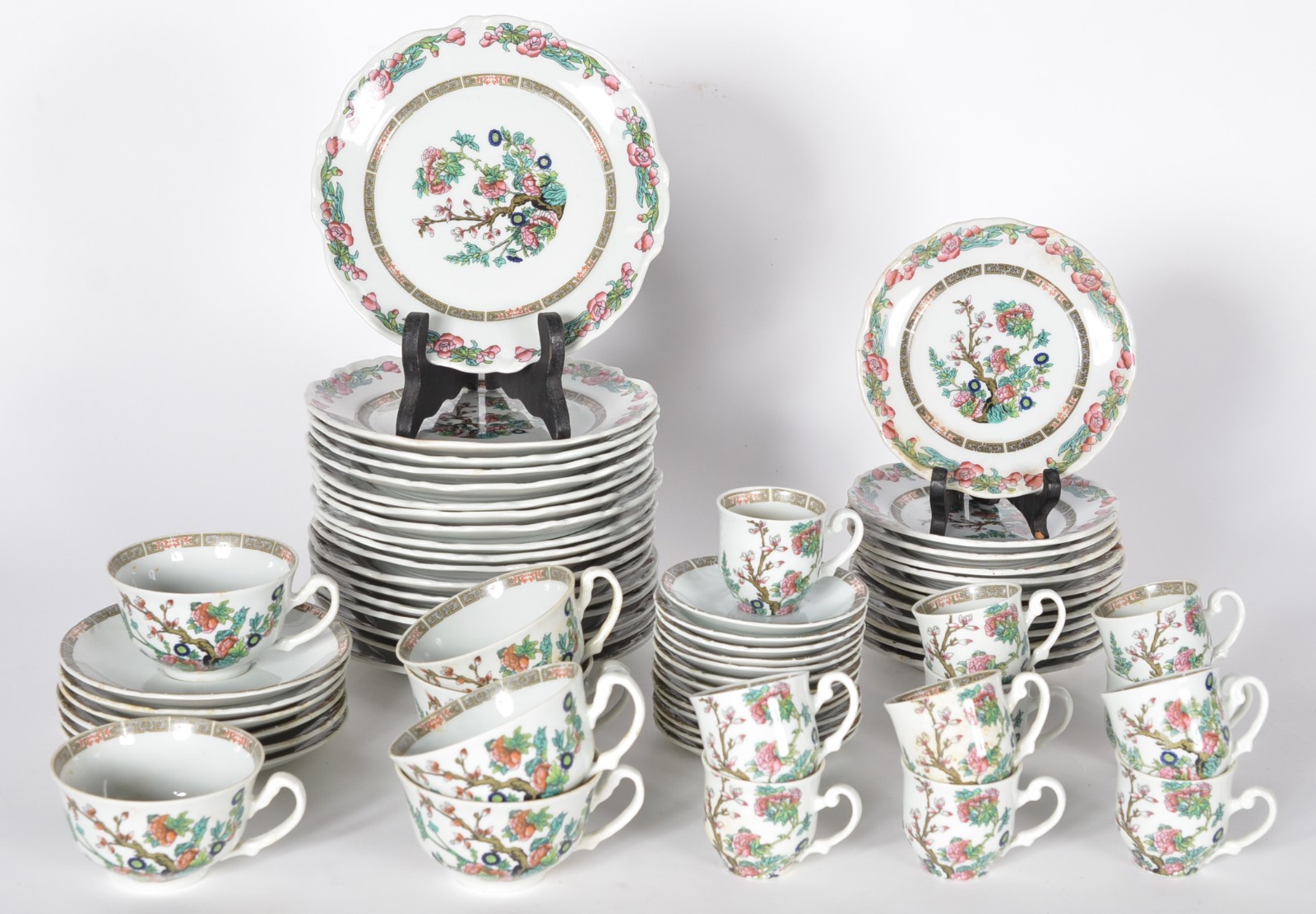 Serviço de porcelana nacional Emano, decoração oriental em tons de... - foto 1 de 7