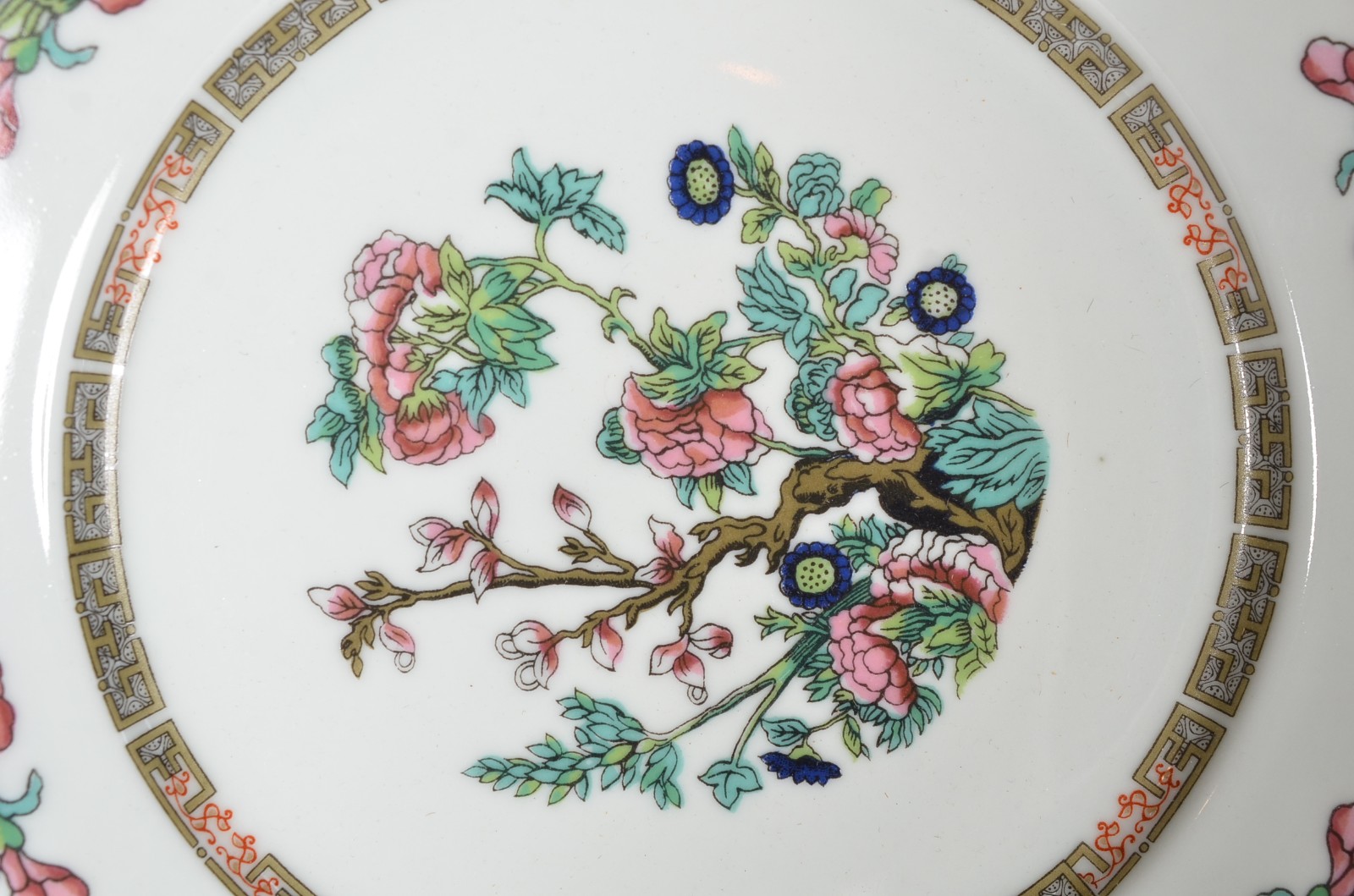 Serviço de porcelana nacional Emano, decoração oriental em tons de... - foto 3 de 7