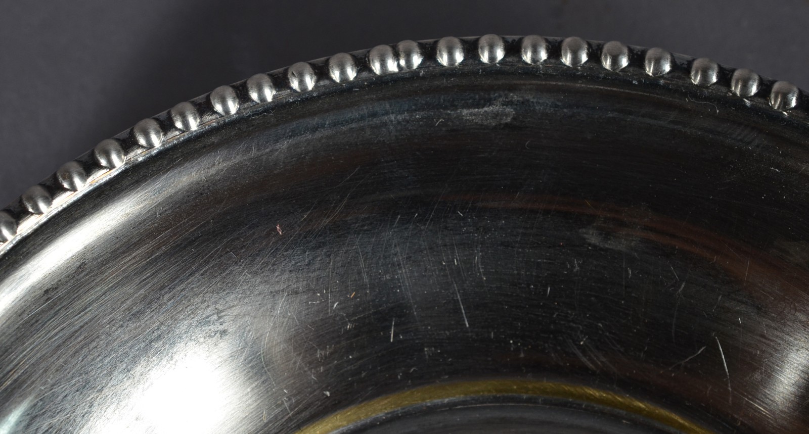 Duas jarras para água (uma com base de metal separado e outra com... - foto 8 de 8