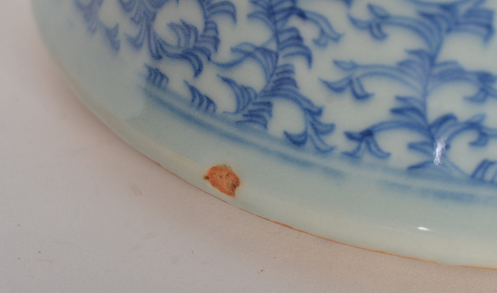 Potiche antigo de porcelana chinesa azul e branca, decorado com... - foto 5 de 7