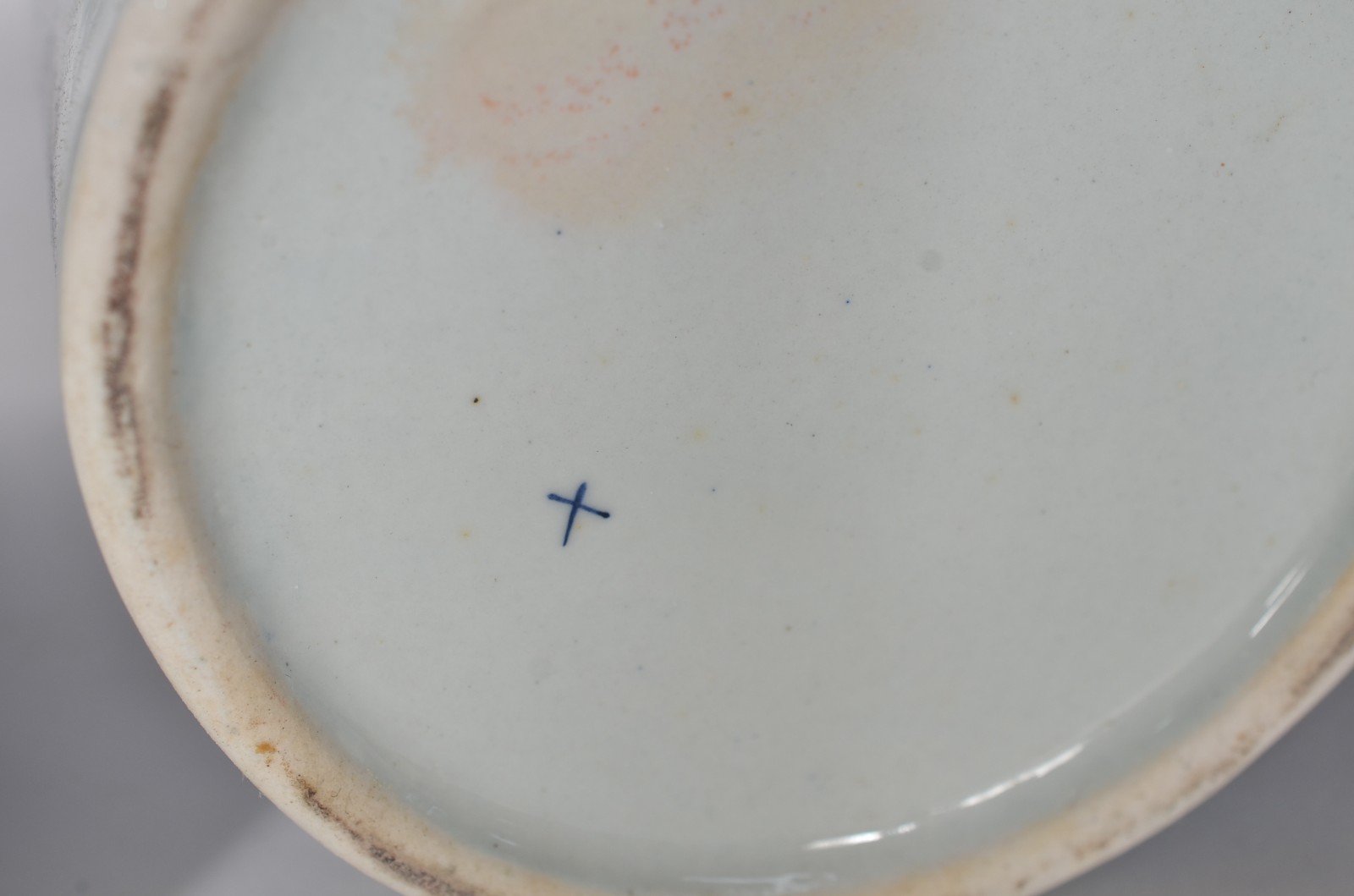 Diversas peças de porcelana oriental azul e branca, sendo: 3... - foto 9 de 11