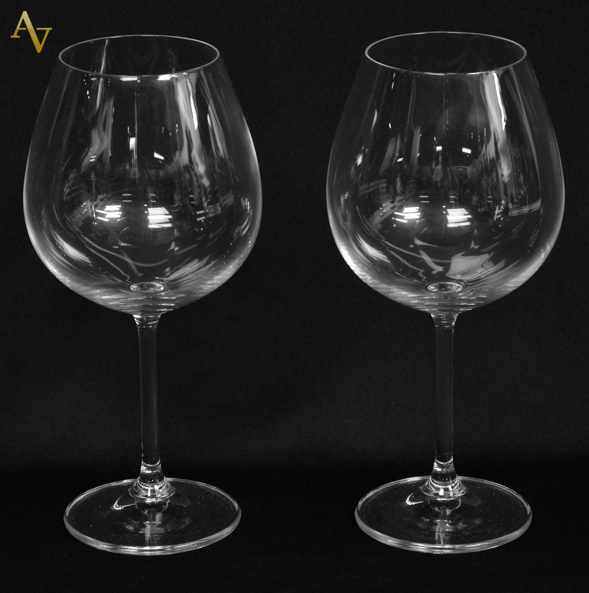 Seis cálices para vinho feitio balloon.