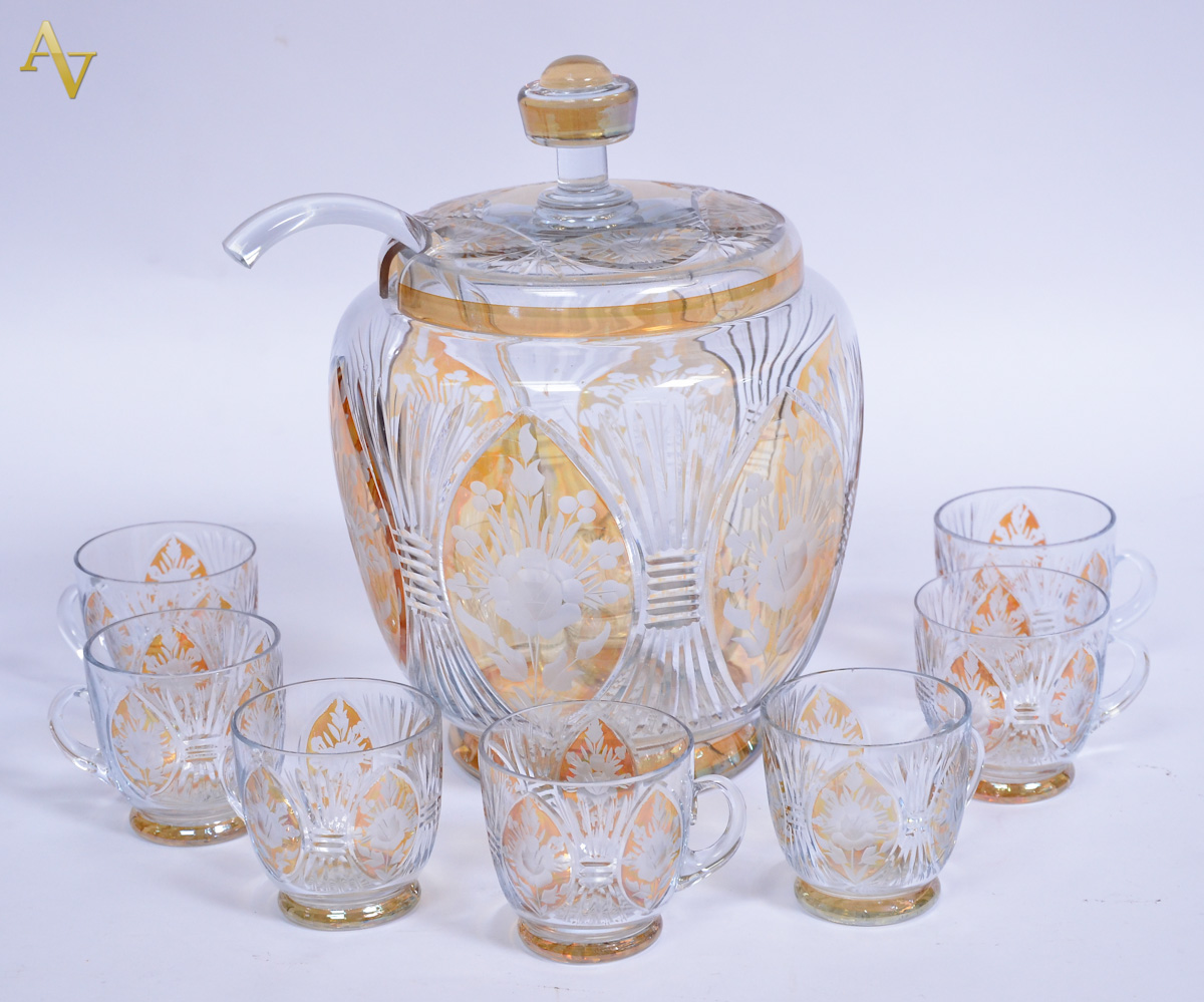 Poncheira de cristal double amarelo lapidado com 12 canecas e concha...