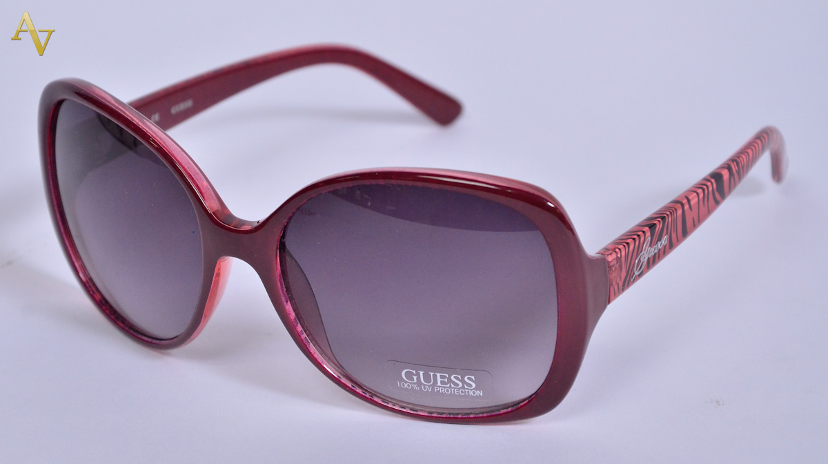 Oculos de sol - Guess.