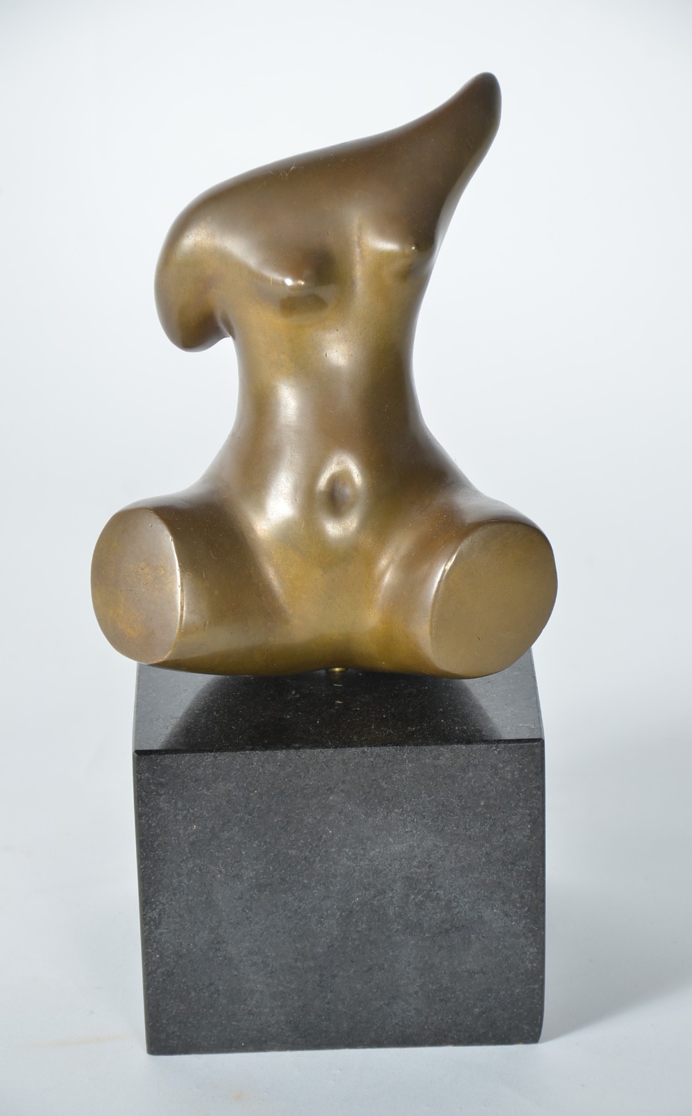 Sonia Ebling  (1918-2006), torso feminino - foto 4 de 6
