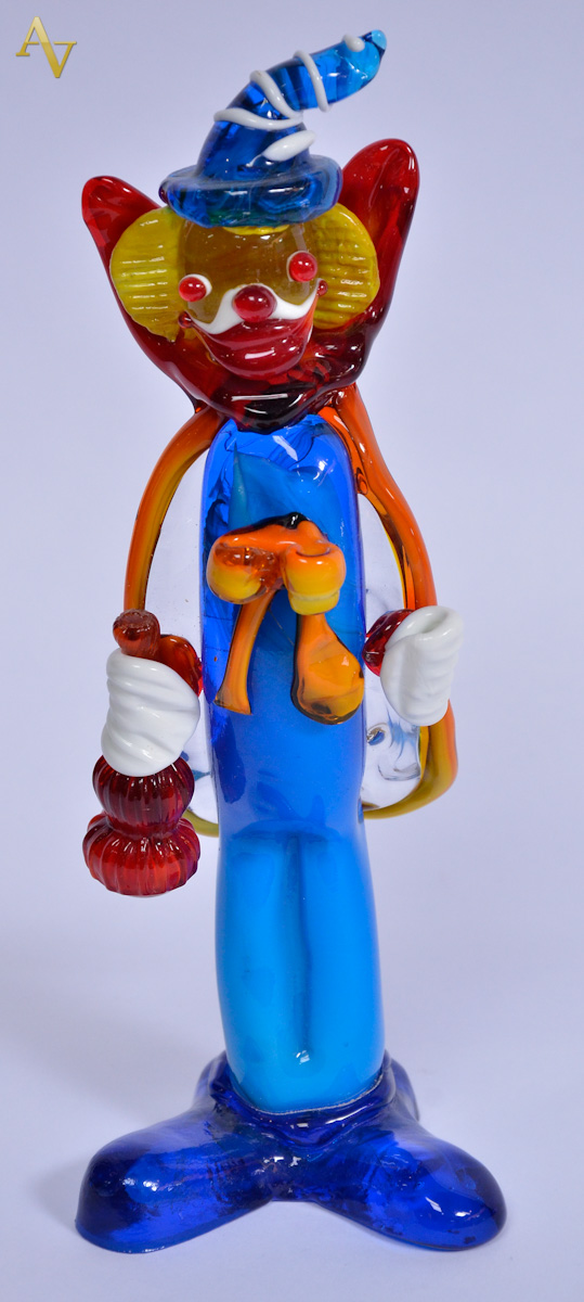 Palhaço de murano na cor turquesa. alt. 28 cm.