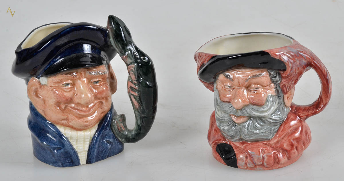 Par de pequenas canecas Royal Doulton - alt 10 cm.