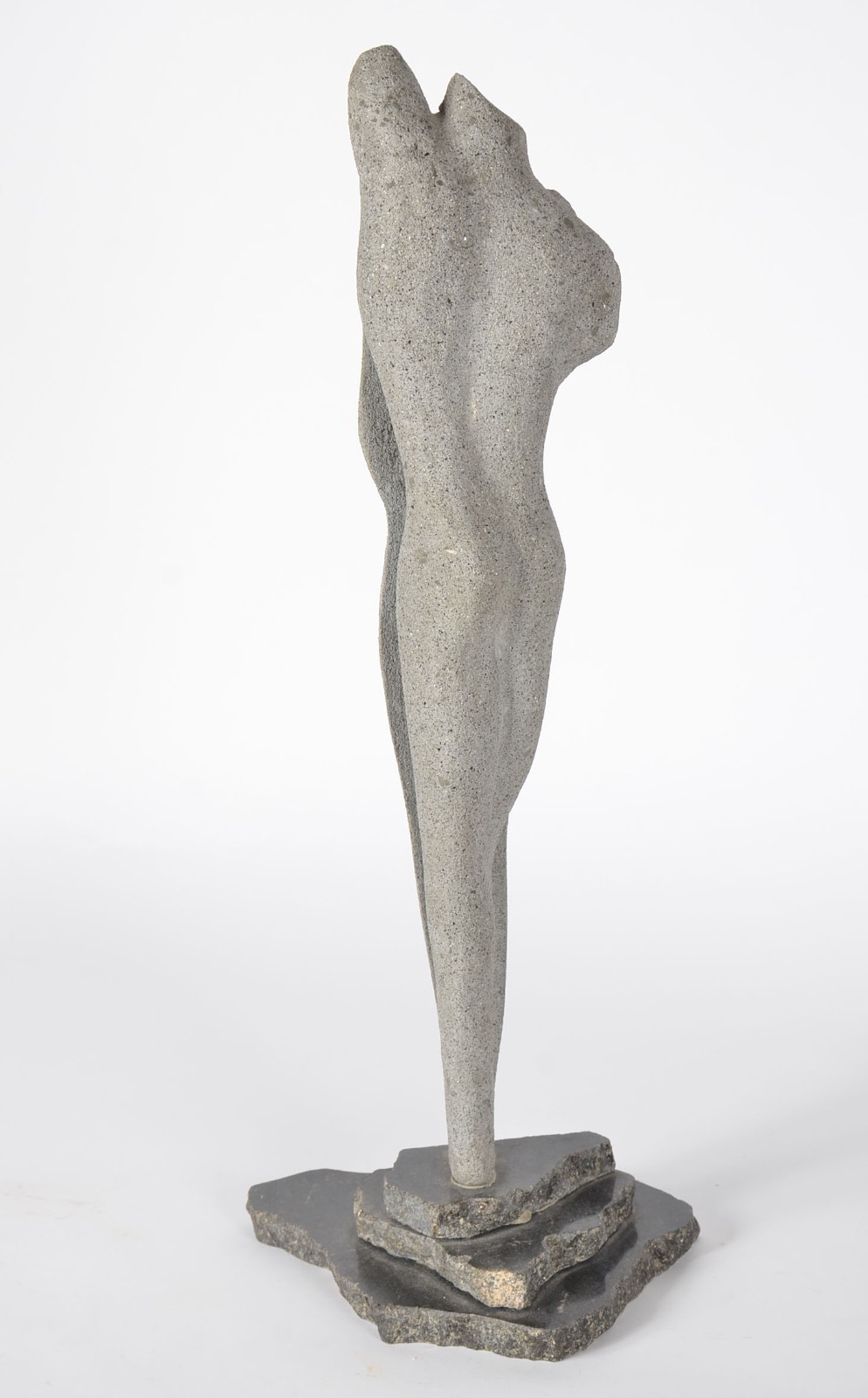 Escultura de pedra, assinada e datada 97. - foto 4 de 6