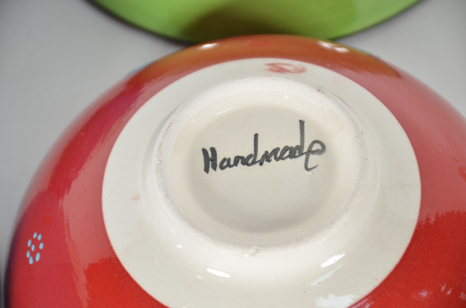 Quatro bowls de cerâmica espanhola pintandos à mão com guirlandas... - foto 5 de 6