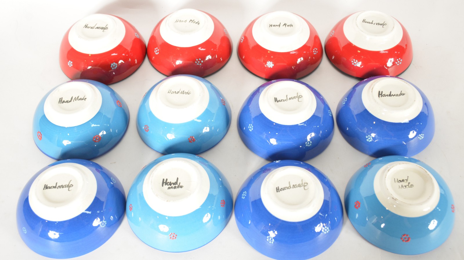 Doze bowls de cerâmica espanhola pintados á mão com guirlandas... - foto 4 de 5