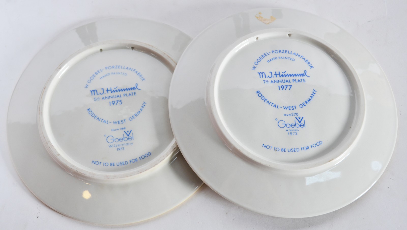 Quatro pratos de porcelana alemã Goebel feitos pelo artista... - foto 4 de 6