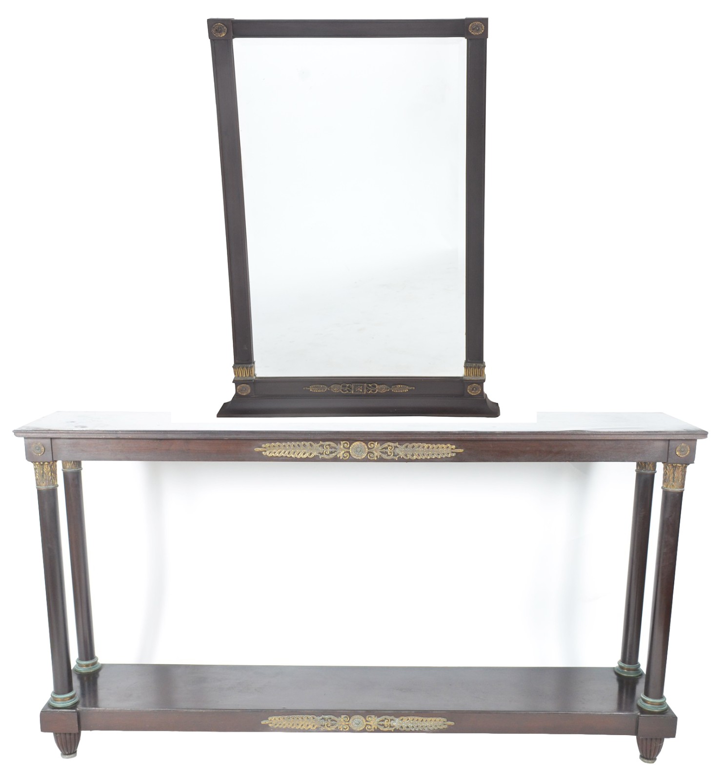 Console de madeira nobre com 4 colunas cilindricas unidas por platô... - foto 1 de 11