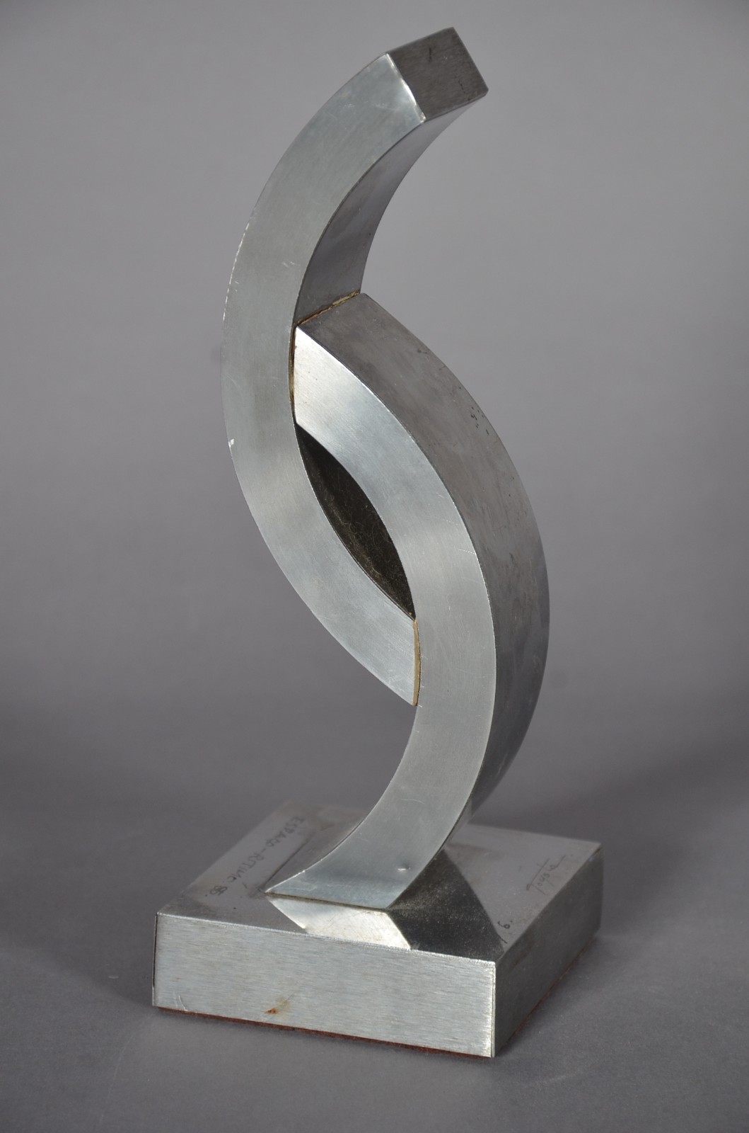 Yutaka Toyota (1931), Espaço - Ritmo - foto 1 de 6