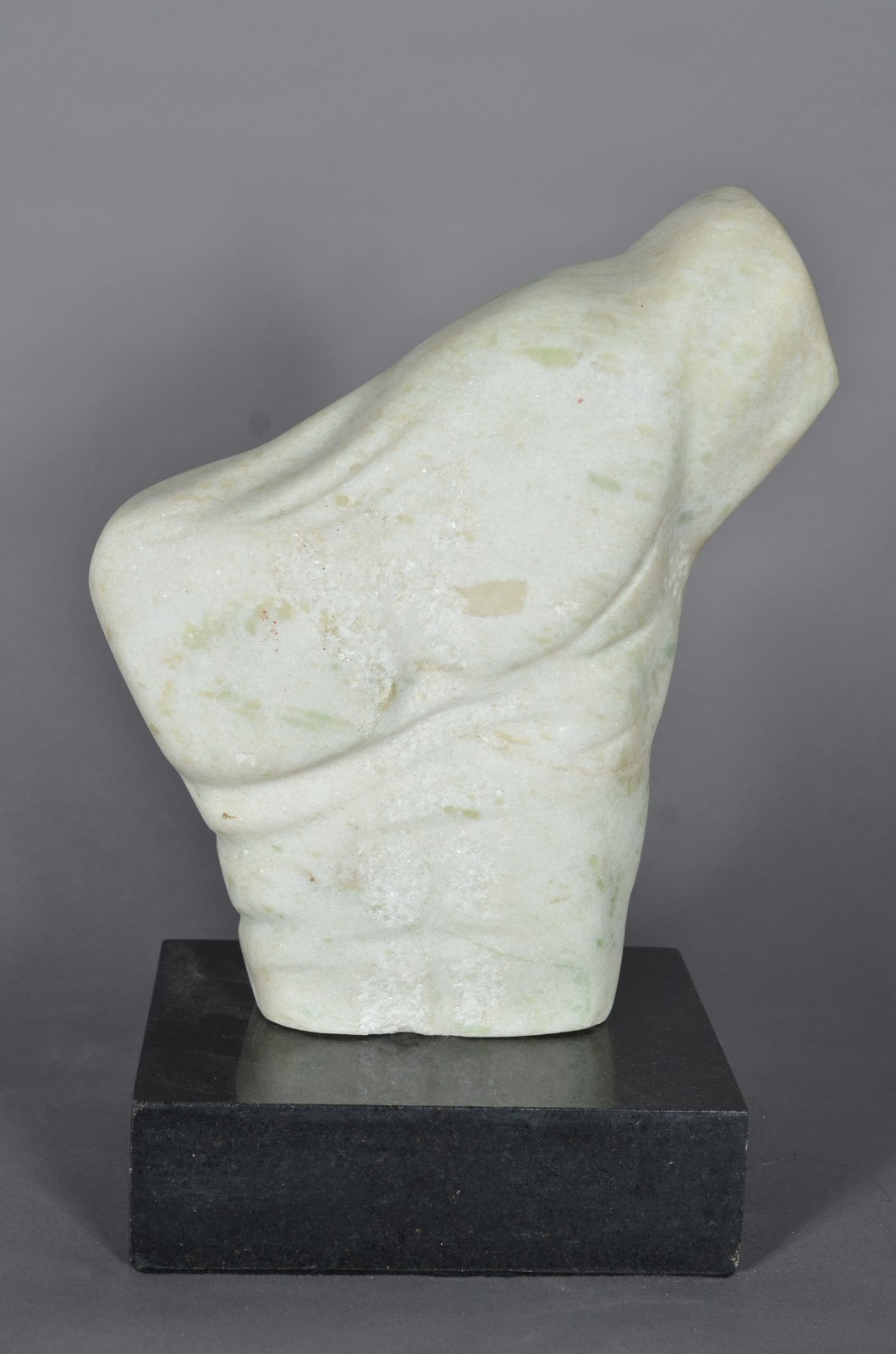 Escultura de mármore. - foto 2 de 4