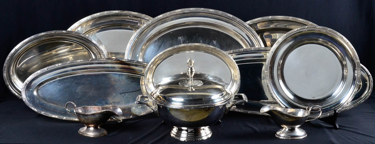 Baixela de jantar de prata 90, borda com rosinhas em relevo, comp. de...