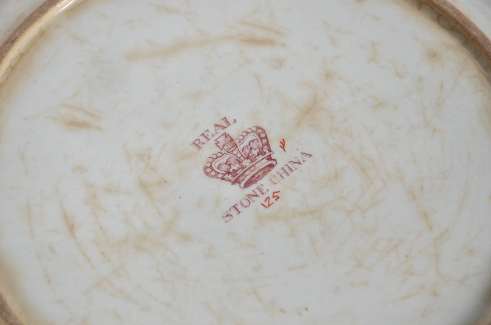 Nove pratos diversos de porcelana. - foto 4 de 11