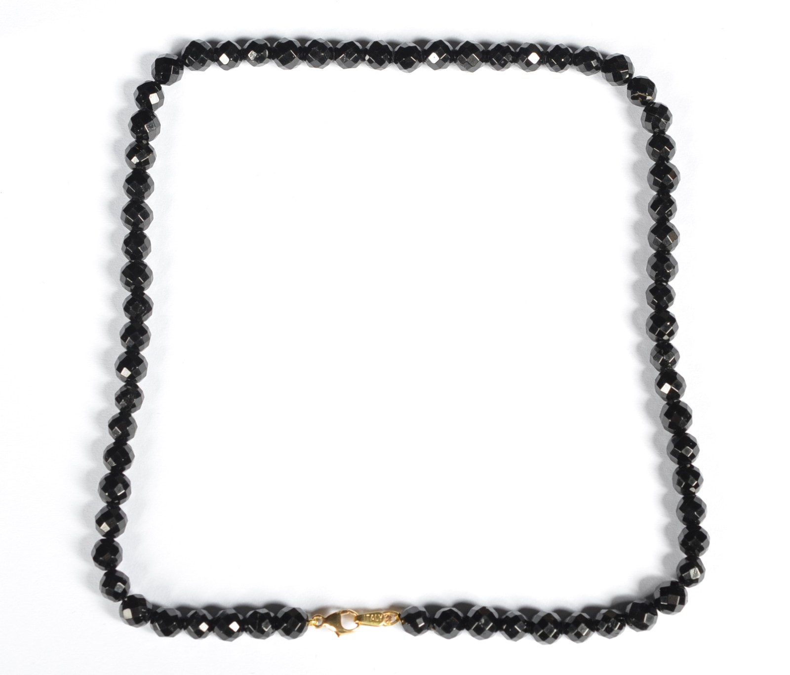 Colar com fecho e complemento de ouro 18k. com 67 pedras lapidadas e... - foto 1 de 4
