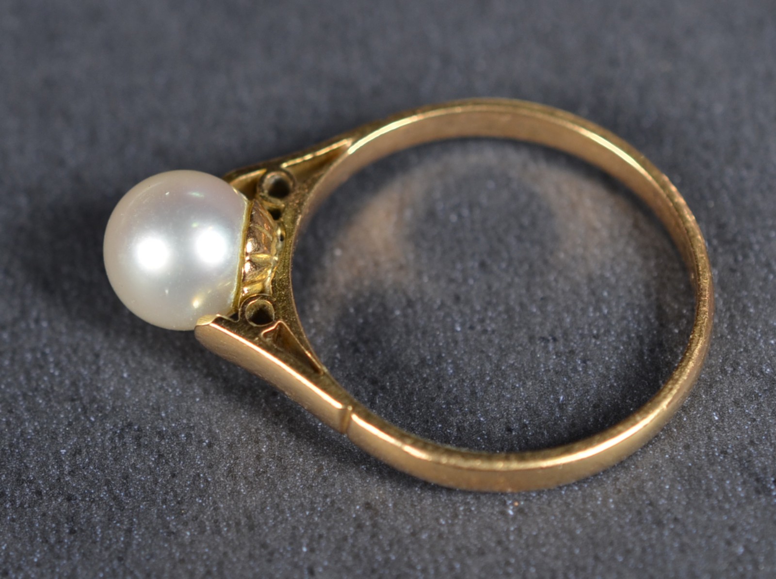 Conjunto de ouro 18k., contraste 750 composto por: par de brincos e... - foto 4 de 8
