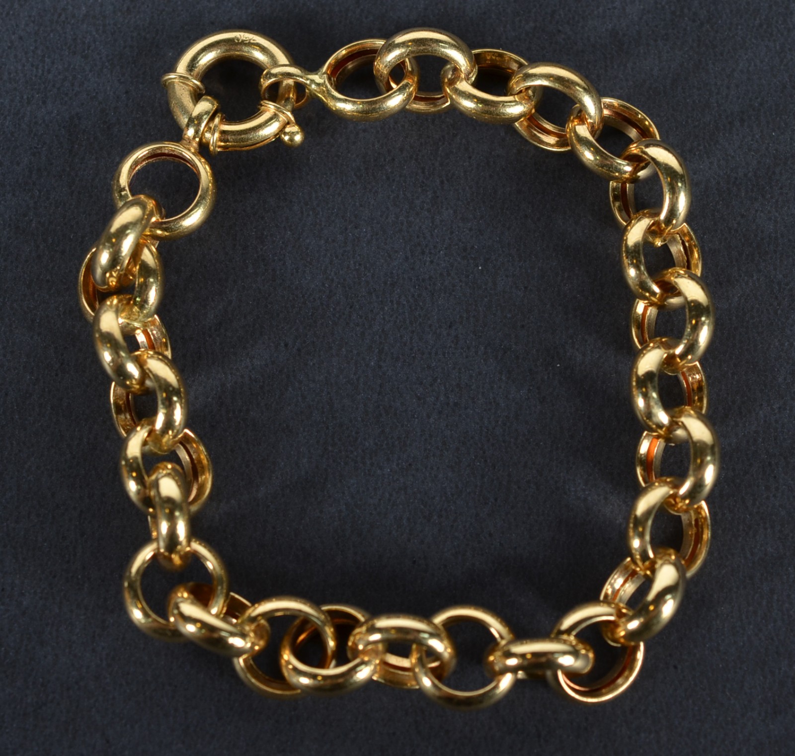 Pulseira de ouro 18k., contraste 750, modelo elos portugueses. (Por... - foto 2 de 4