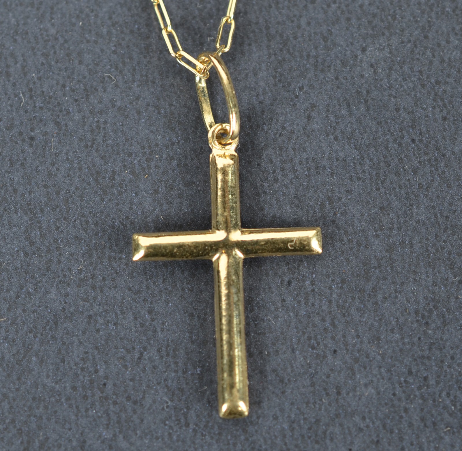 Colar de ouro 18k., contraste 750 com pingente de Crucifixo. (Por... - foto 4 de 5