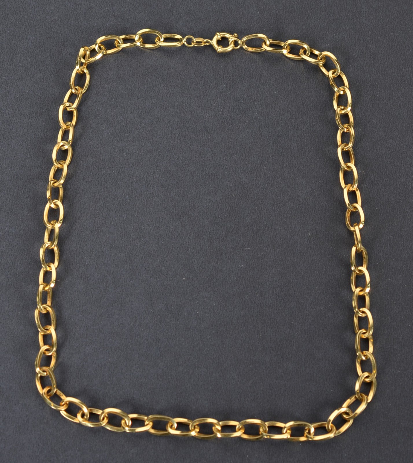 Gargantilha de ouro 18k., contraste 750, modelo italiano. (Por... - foto 2 de 4