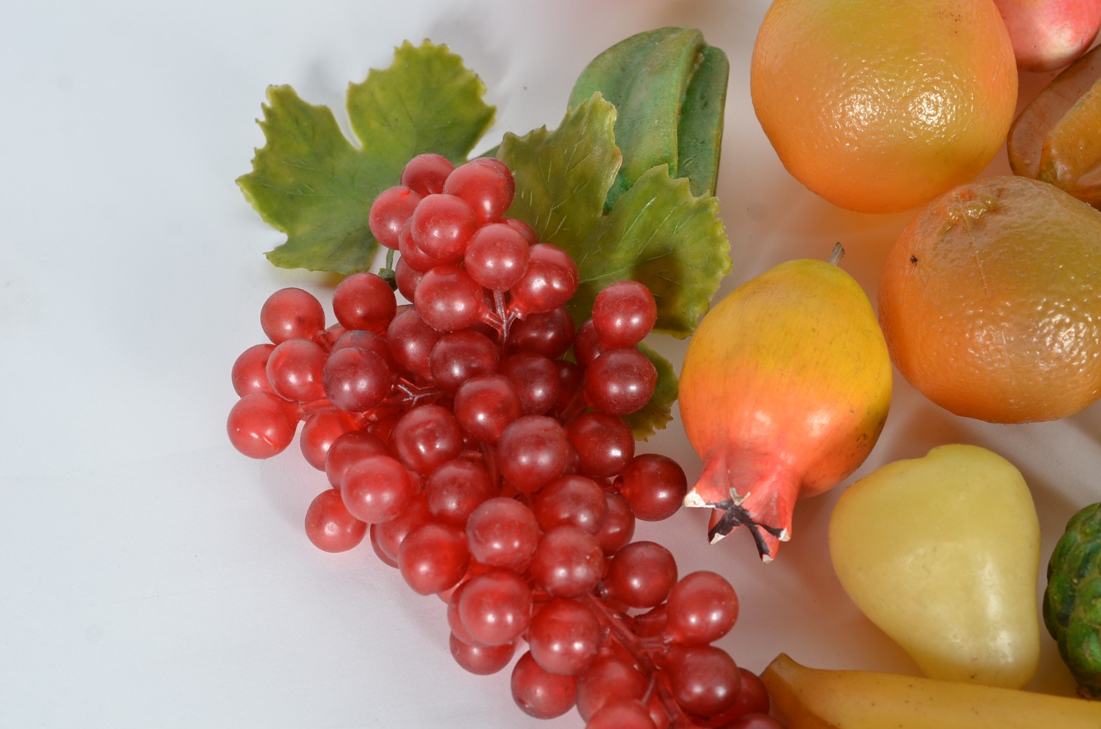 Conjunto de frutas de material sintético. - foto 3 de 6
