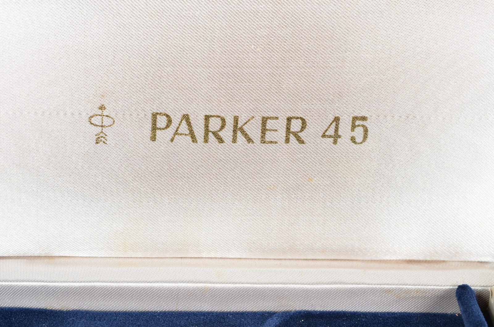 Conjunto de canetas Parker 45, tinteiro e esferográfica, douradas, no... - foto 7 de 11