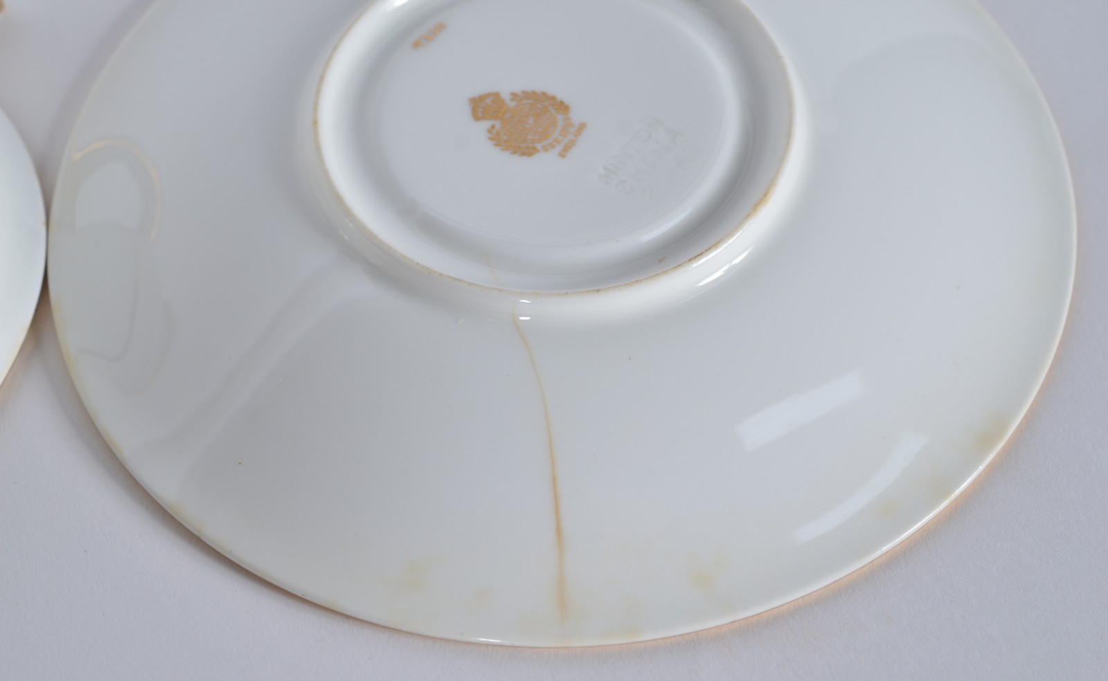 Dez taças para consomé de porcelana inglesa Mintons filetada a ouro... - foto 9 de 9
