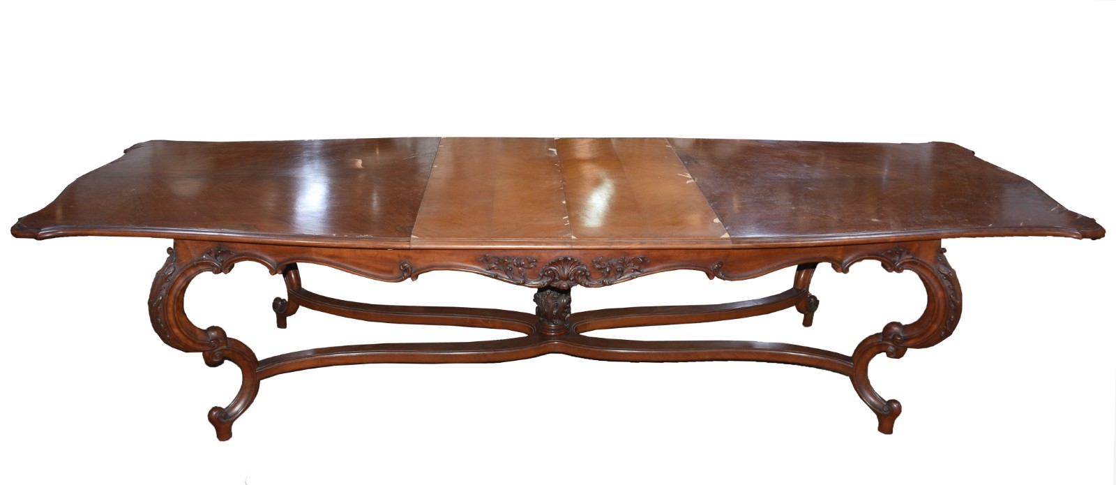 Mesa de jantar de madeira nobre. Acompanham 8 cadeiras com 2 tabuas... - foto 8 de 10