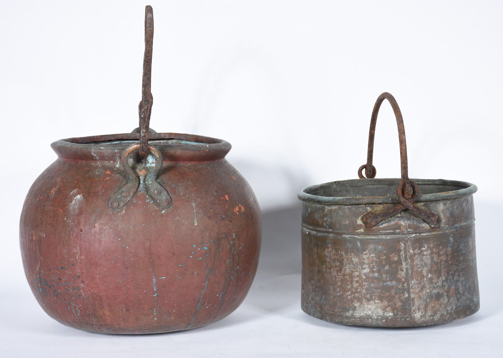 Dois baldes decorativos de cobre. - foto 3 de 7