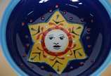 Cerámica Del Río Salado (1969),  - Doze bowls de cerâmica espanhola pintados à mão, nas cores vermelha e azul com estrelas ao fundo.