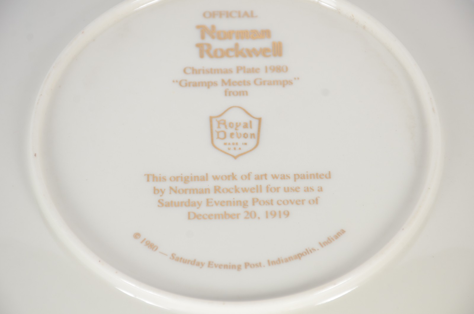 Quatro pratos de porcelana americana, edições limitadas, decorados... - foto 7 de 9