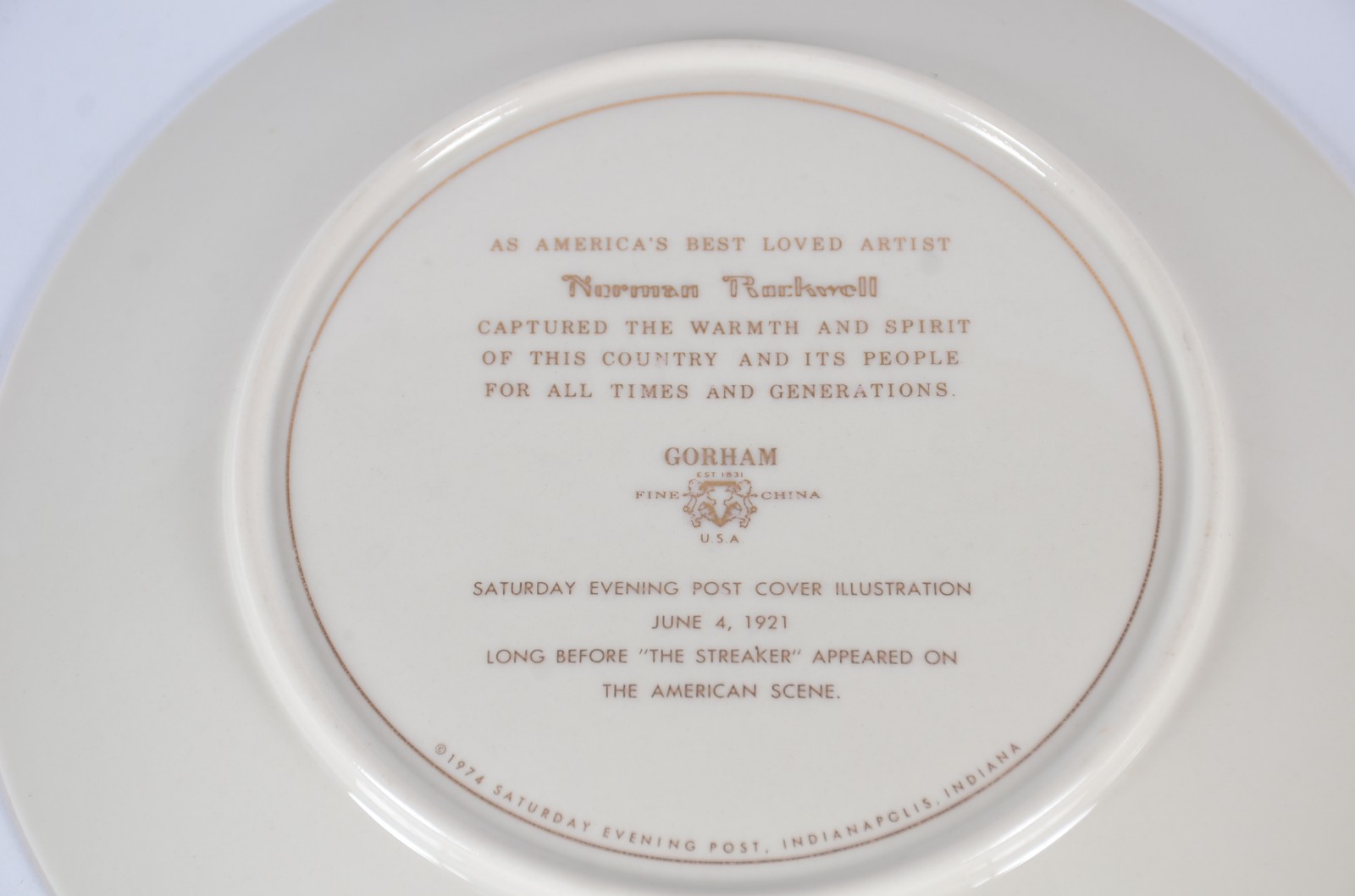 Quatro pratos de porcelana, sendo dois Knowles americanos em edições... - foto 7 de 9